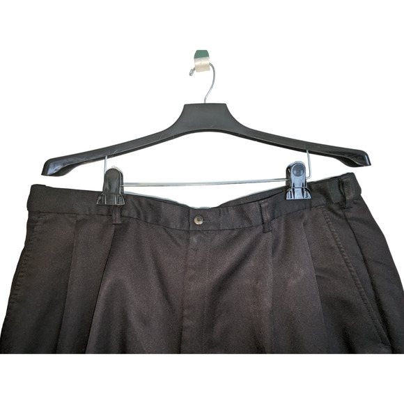Haggar Shorts Mens Size 42 Black Chino Bermuda Pleated Golf Performance - Picture 11 of 14